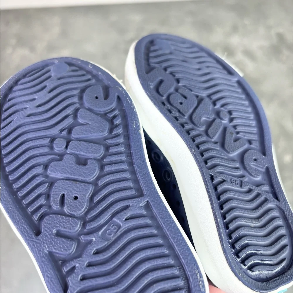 Native Jefferson slip on sneaker shoes size 5 toddler unisex navy